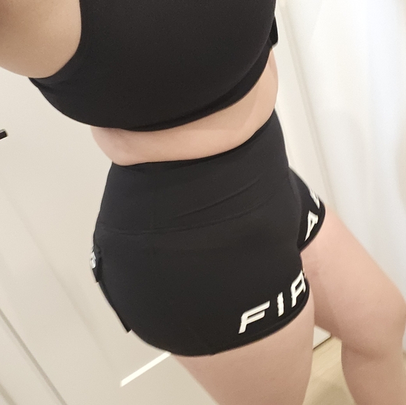 Firm abs athletic shorts - Picture 2 of 4